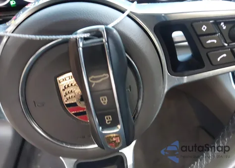 2019 Porsche Panamera 4 z USA, uszkodzony, nr VIN WP0AA2A77KL101059